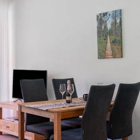 Schwarzwald Residenz Hirschen Апартаменты *